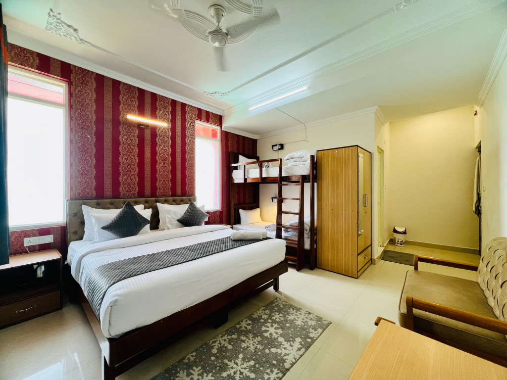 Family suite room